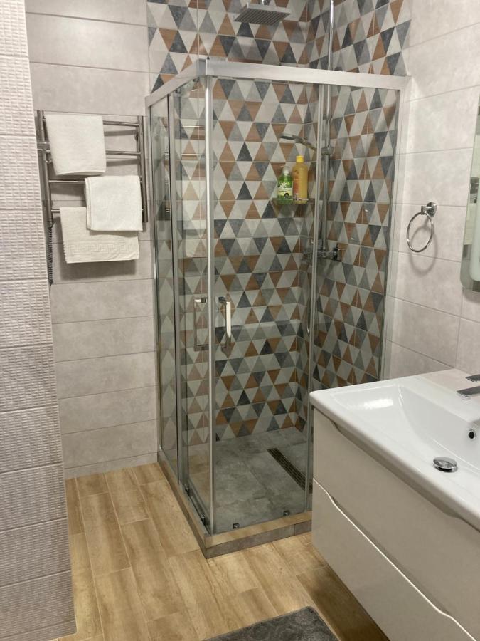 4 Seasons Apartment *
